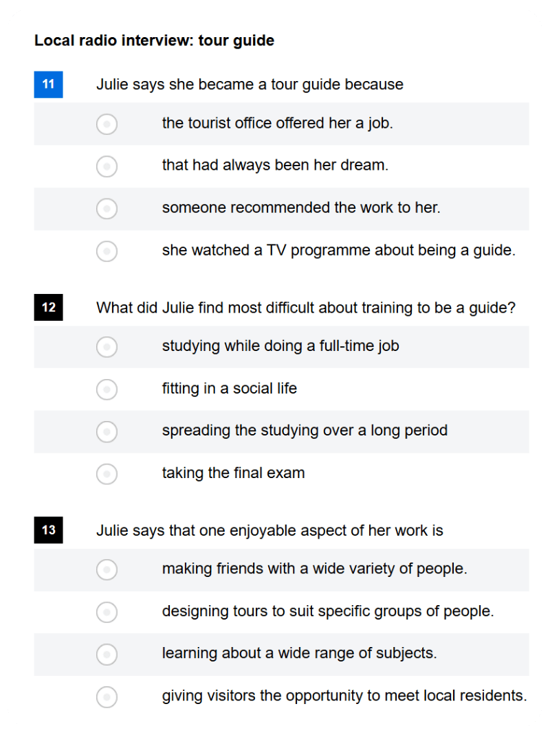 Linguaskill – Listening Part 2: audio largo (un hablante o conversación) con 5 preguntas de opción múltiple en orden (A–B–C).